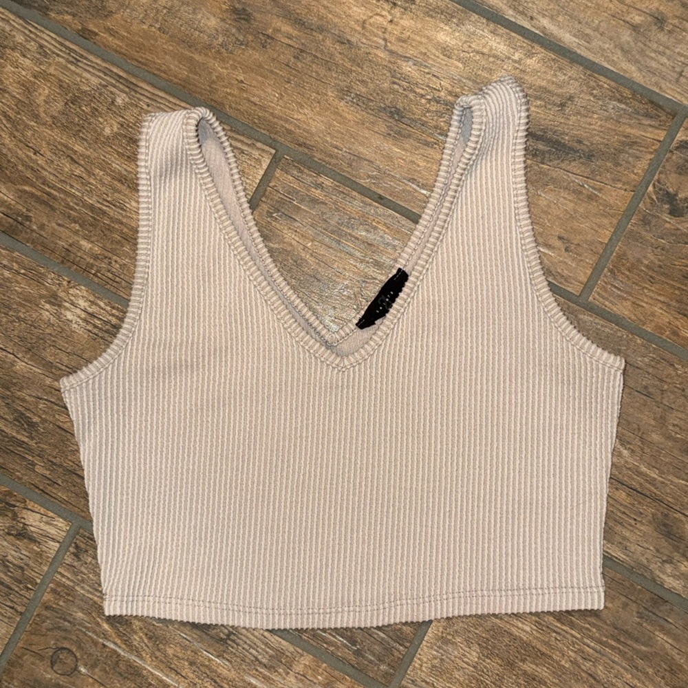 Stylish V-Neck Ribbed Crop Top - Beige